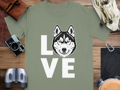 Love Husky Graphic T-Shirt for Dog Lovers
