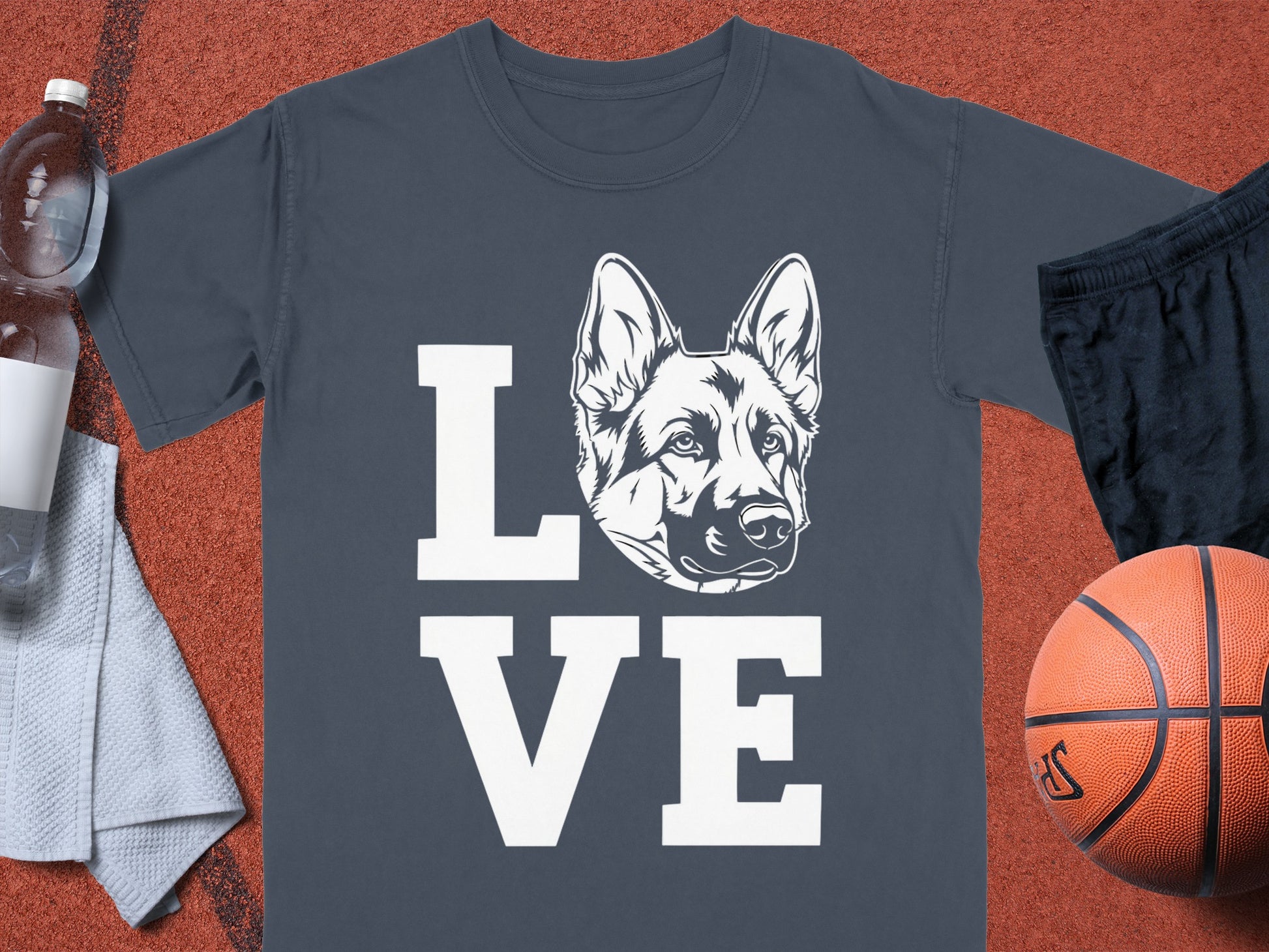 Love Dog Graphic T-shirt for Canine Enthusiasts