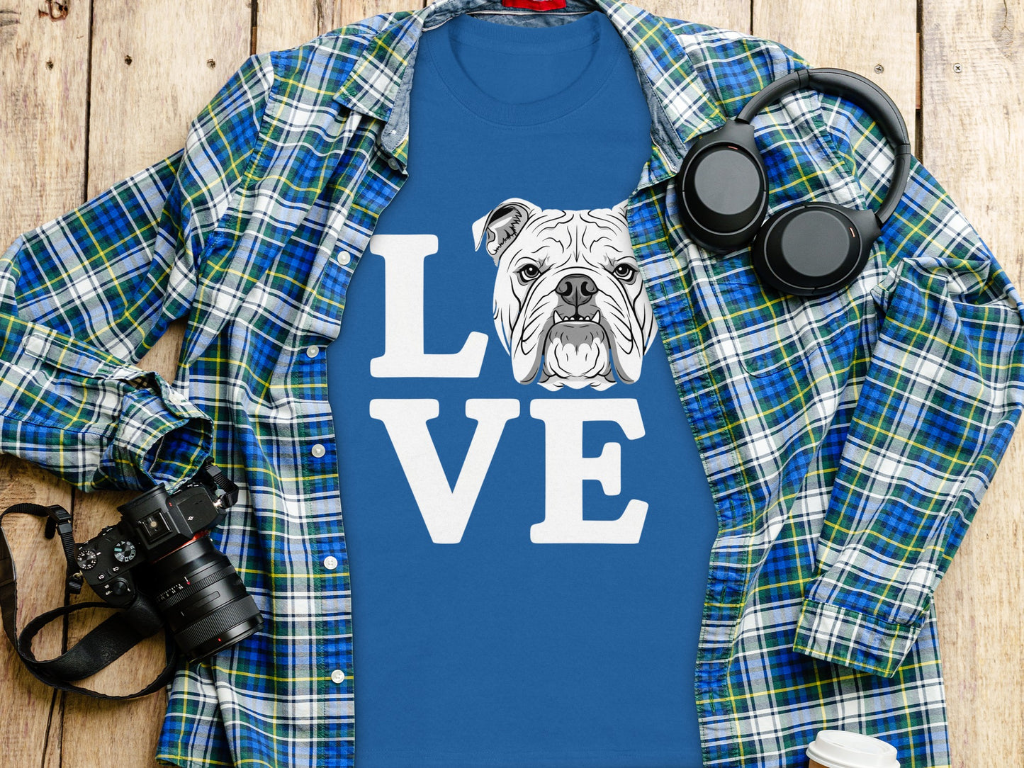 Love Bulldog Graphic Print Personalized Shirt Product