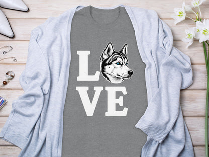 Love Husky Graphic Design T-shirt for Dog Lovers