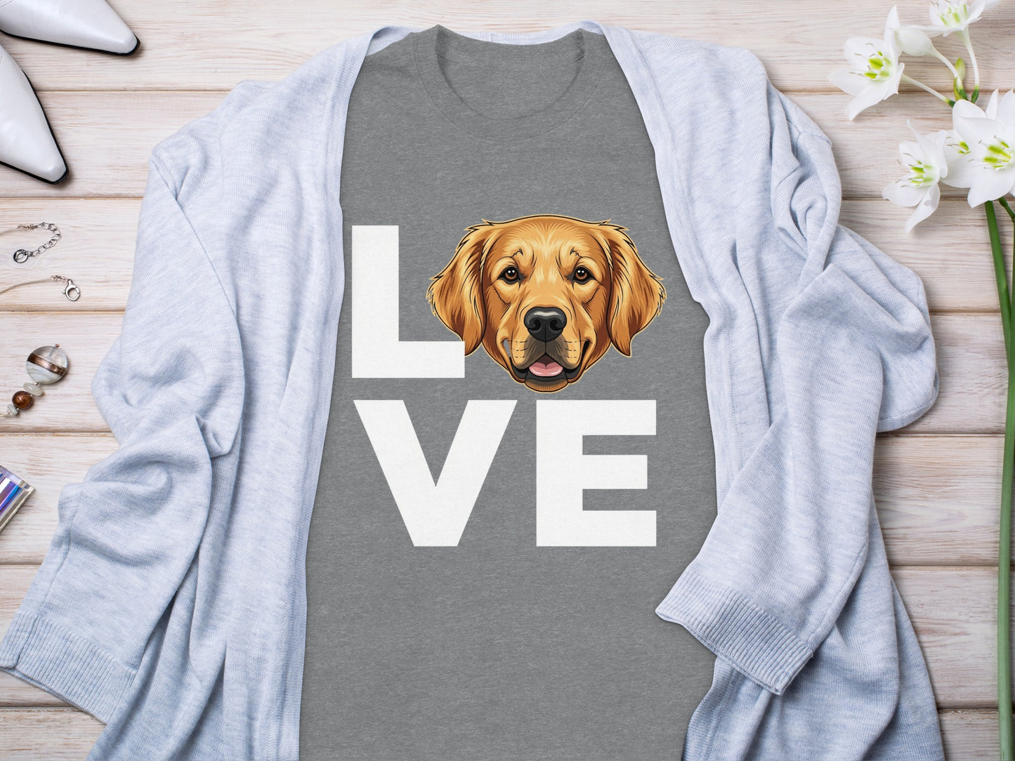 Golden Retriever Love Graphic Design T-shirt Product