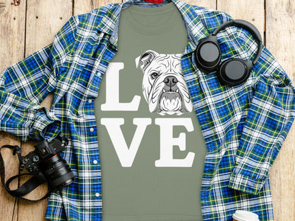 Love Bulldog Graphic Tee for Pet Lovers Product