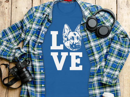 Love German Shepherd Dog Graphic T-Shirt