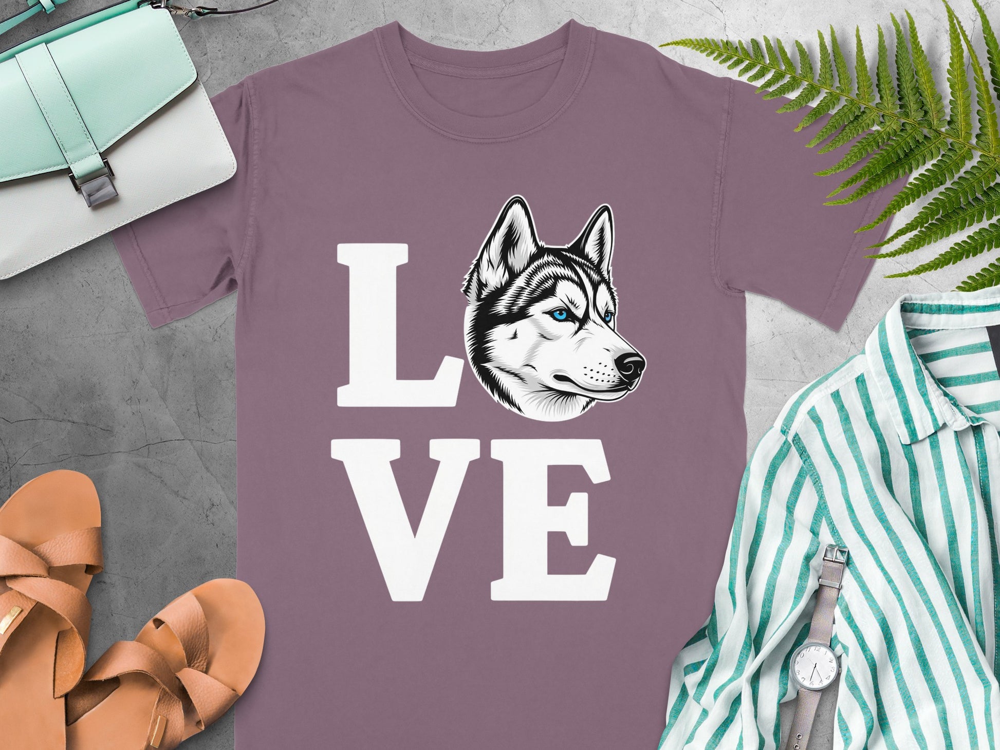 Love Husky Dog Design T-shirt Perfect For Dog Lovers