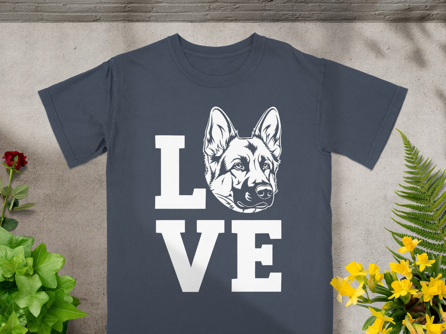 German Shepherd Love Graphic Design T-Shirt